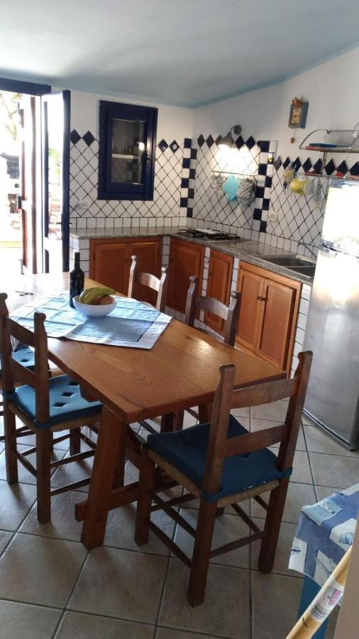 Villa Vera Trifamigliare Con Ingresso Diretto 20 Mt Al Mare Clima Wi-Fi Bbq Cala Liberotto Dış mekan fotoğraf