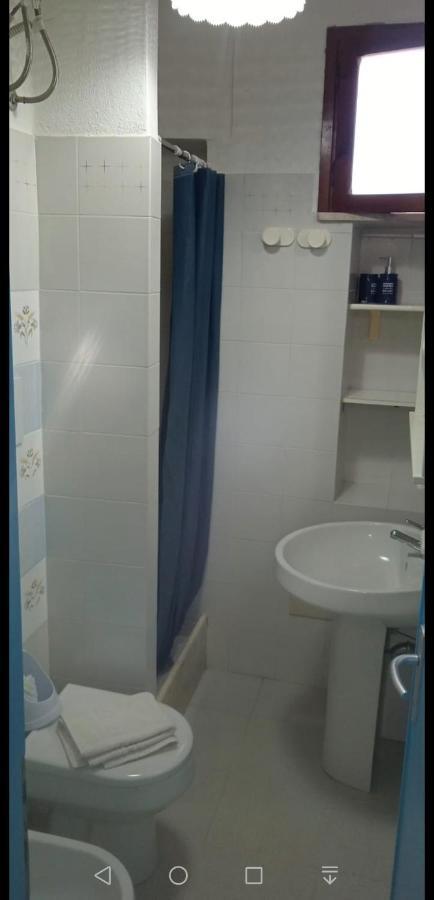 Villa Vera Trifamigliare Con Ingresso Diretto 20 Mt Al Mare Clima Wi-Fi Bbq Cala Liberotto Dış mekan fotoğraf